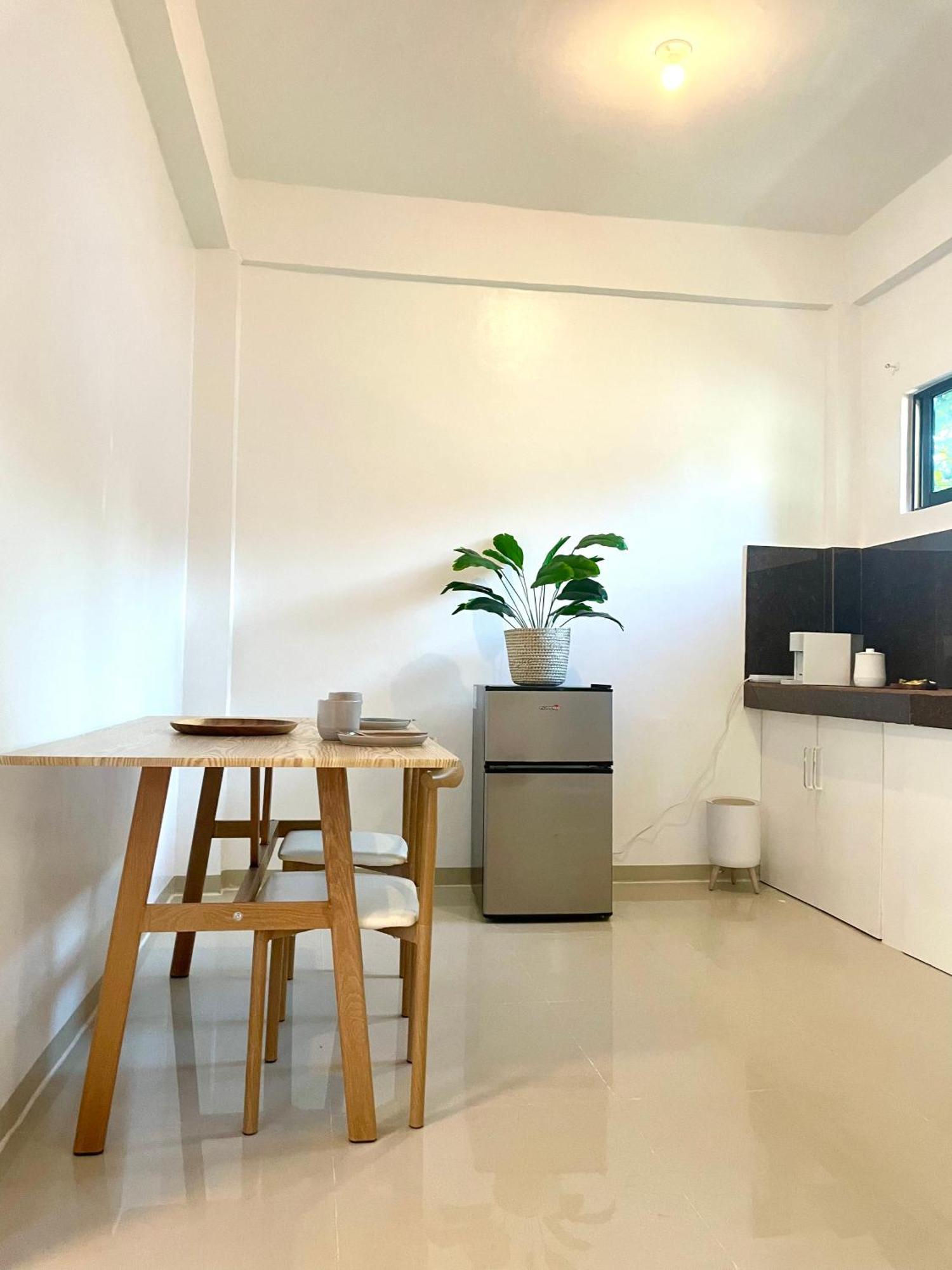 Namal Apartelle - Free Scooter & Gym Access 엘니도 외부 사진